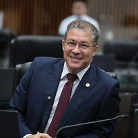 Dr. Leônidas