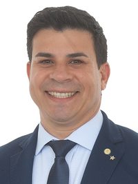 Carlos Veras