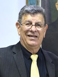 Adilson Troca