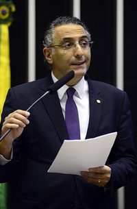 Eduardo Cury