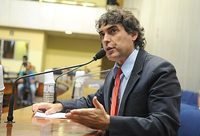 Carlos Giannazi