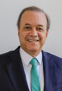 Eleuses Paiva