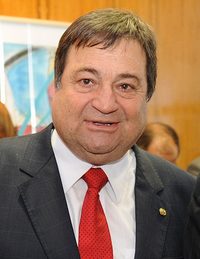 Cesar Halum