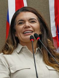 Alessandra Campelo
